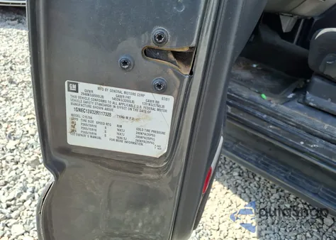 2002 Chevrolet Tahoe Ls z USA, uszkodzony, nr VIN 1GNEC13V32R117328